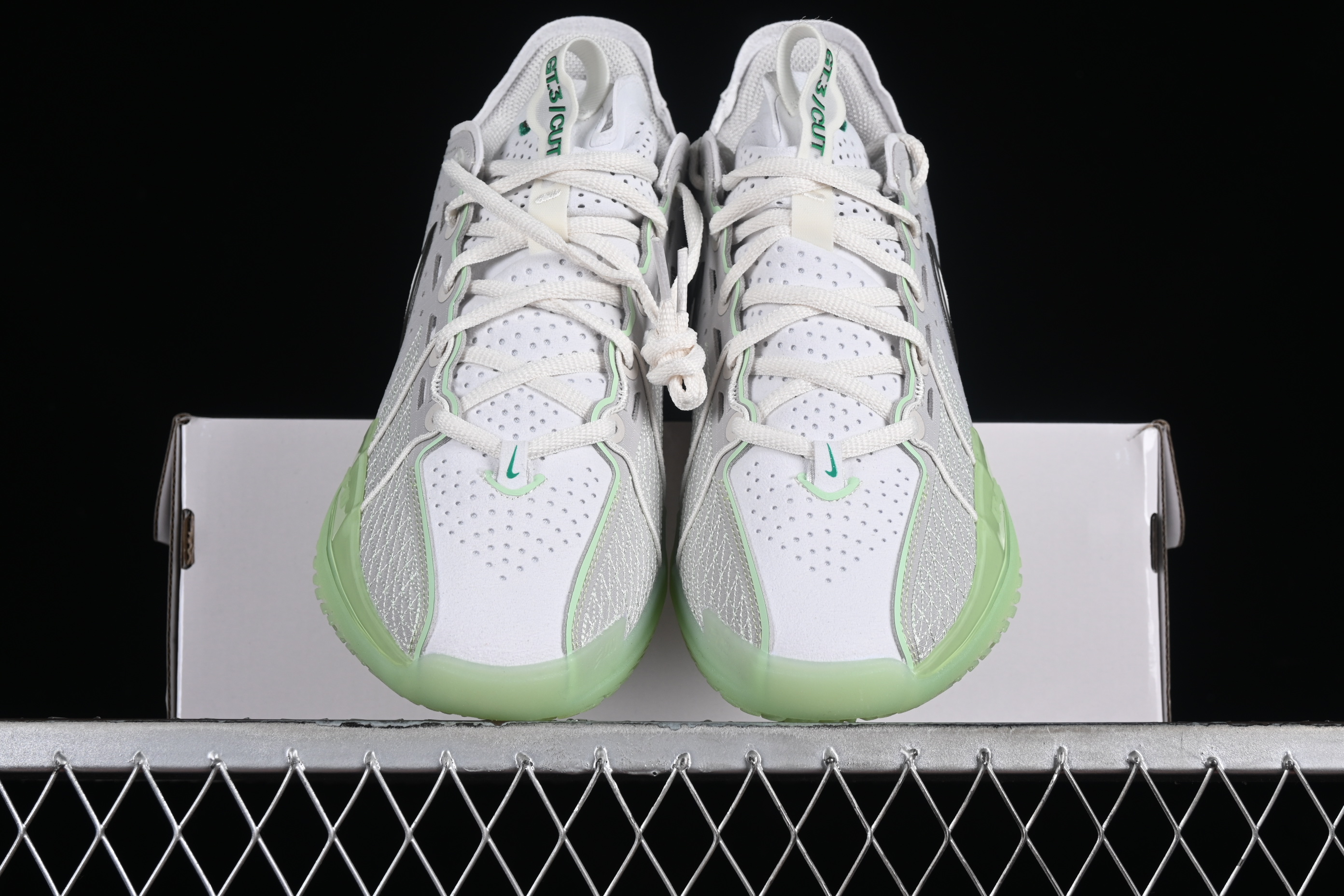 Nike Air Zoom G.T.Cut 3 EP Basketball Shoes with Full-Length ZoomX Foam - DV2913-003