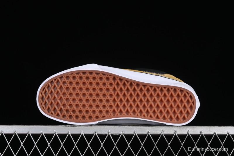 Vans Classics Knu Skool Retro Skate Shoes with Thick Tongue and Oversized Toe - VN0009QC5QJ1