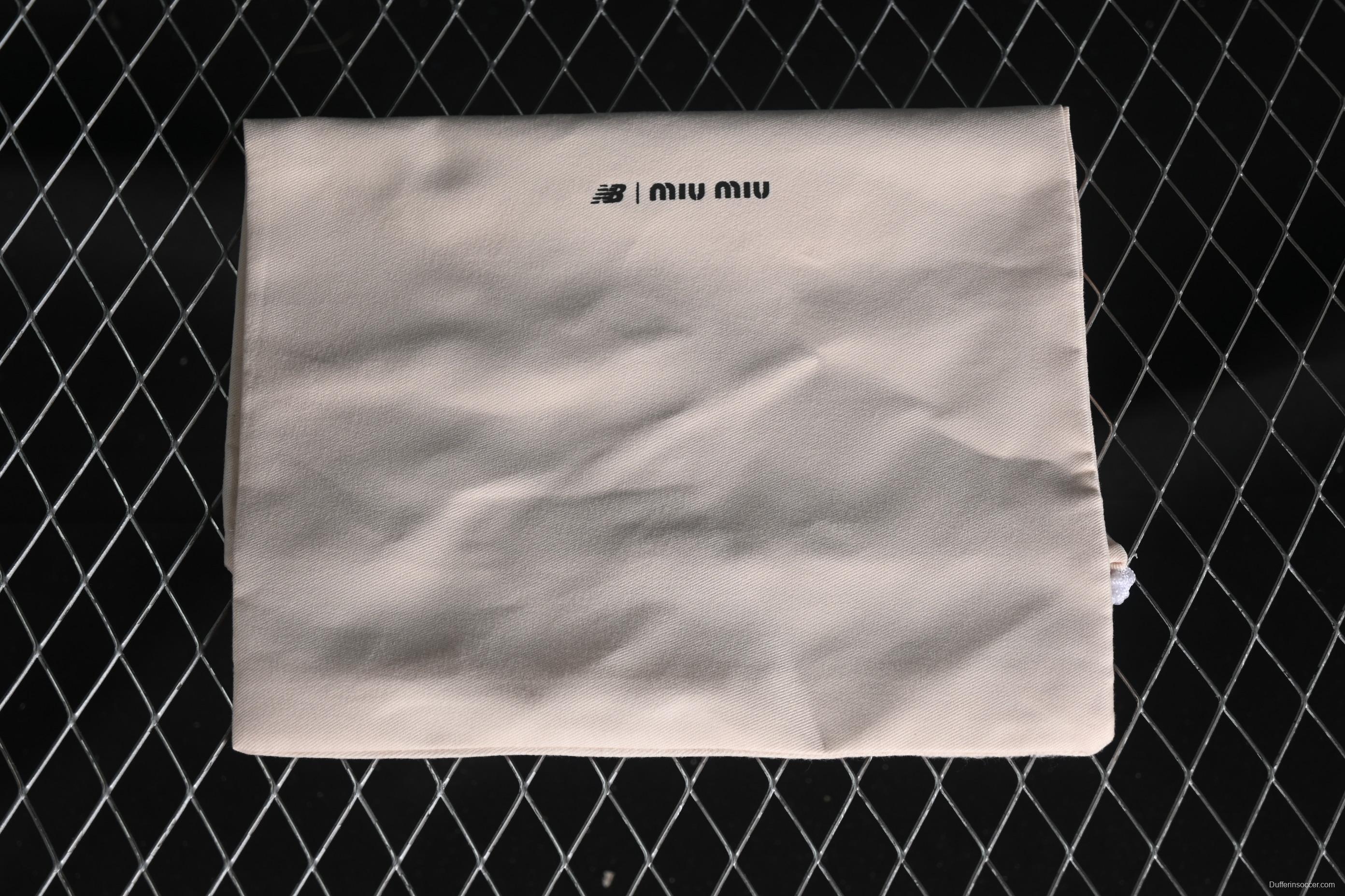 MiuMiu x New Balance 530 Low-Top Retro Casual Running Sneakers in White - 530