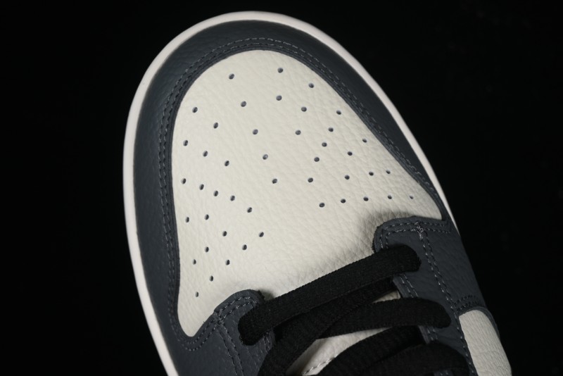 Nike SB Dunk Low Smiley Face SB Low-Top Casual Skate Shoes - BB1609-116