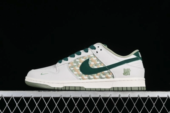 Nike SB Dunk Low UN Collaboration - White Green Swoosh Anniversary Custom Low-Top Casual Skate Shoes - DQ1098-359