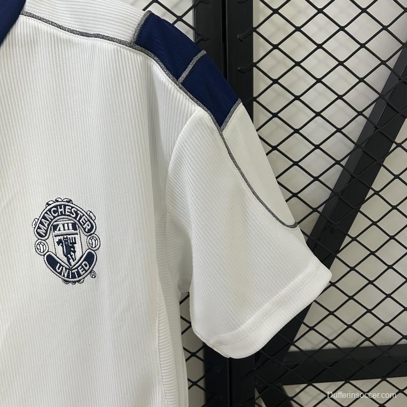 00/01 Retro Manchester United Away Jersey