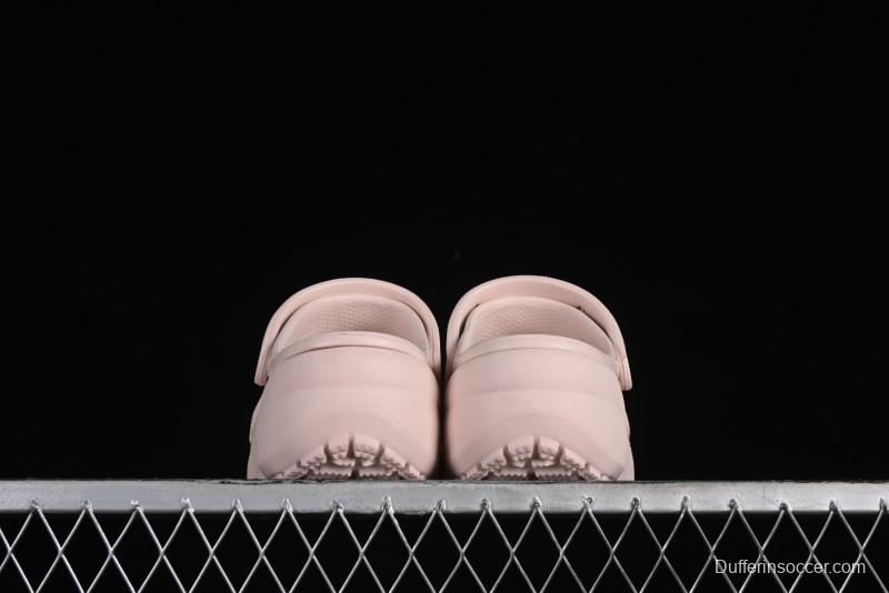 Crocs Classic Clog Cloud Retro Sandals with Adjustable Heel Strap - B.D4