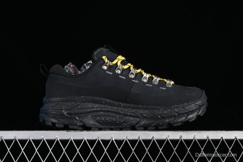 HOKA ONE ONE Tor Summit Low-Top Running Shoes with Geometric Cushioning for Stability and Traction - 1147952 BBLC