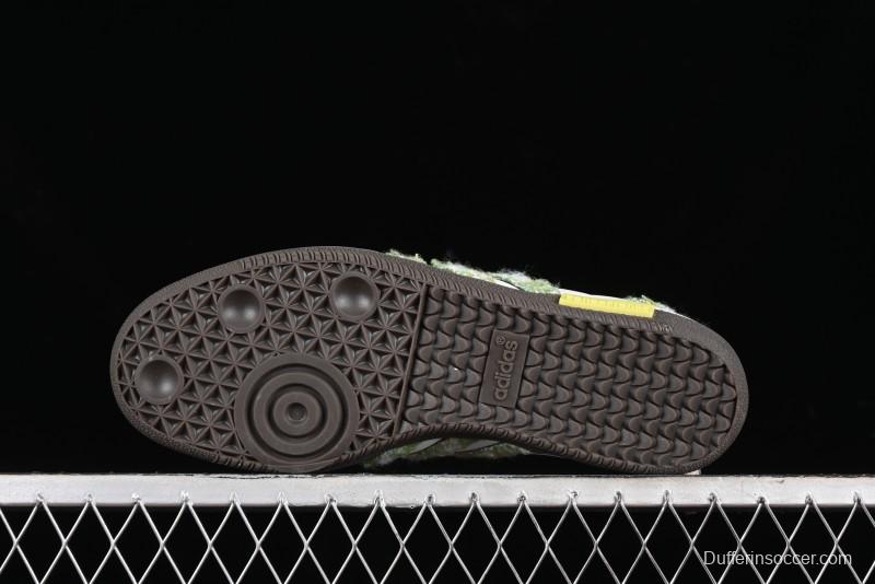 Adidas Originals Samba OG Low-Top Casual Sneakers with Panda Mischief Design - B75806