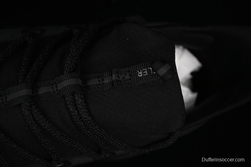 Moncler Trailgrip GTX Hiking Shoes with Cordura Nylon Gore-Tex Waterproof and Vibram Outsole - M00080M3457