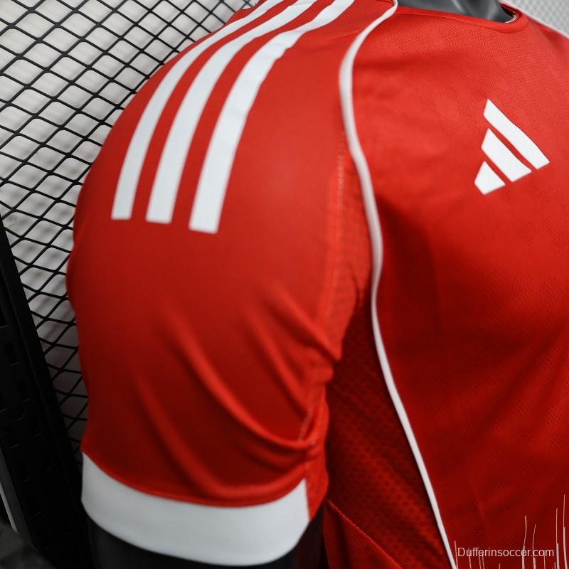 Player Version 25/26 Bayern Munich Home Jersey