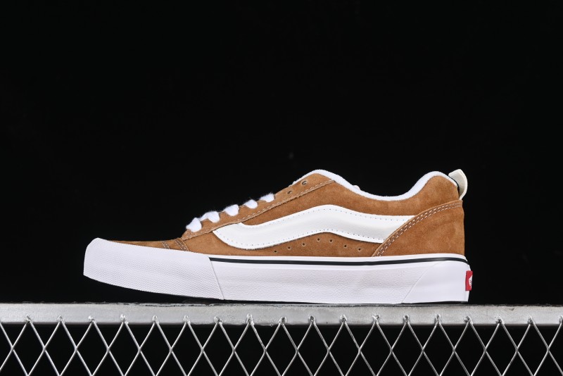 Vans Classics Knu Skool Retro Sneakers with Enlarged Toe and Thickened Trim - VN000CS0BR0