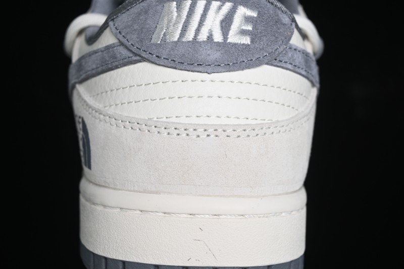 Nike SB Dunk Low The North Face Collaboration Anniversary Edition Customized Low-Top Casual Skate Shoes - DM6868-002