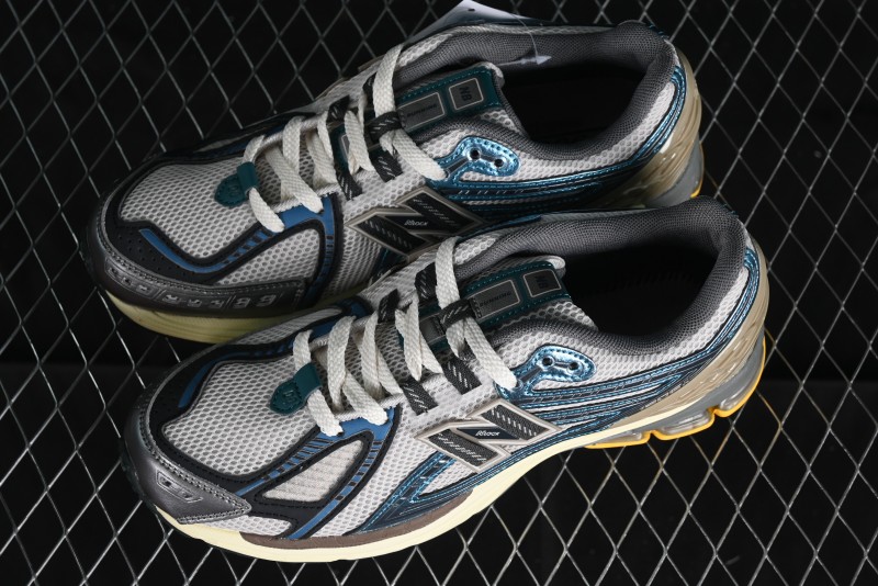 New Balance 1906 Series Retro Dad Style Casual Running Shoes with T-Beam Outsole - M1906RRC