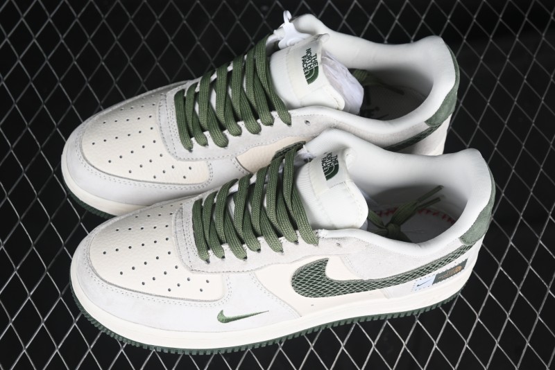 Nike Air Force 1 '07 Low The North Face Collaboration Green Snake Swoosh Casual Sneakers - DF0188-026