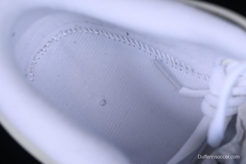 Nike Air Jordan 4 Remastered Retro Sneakers in White Blue - FQ7939-104