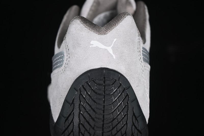 Puma Speedcat Lifestyle Low-Top Sneakers for Racing Enthusiasts - 404385-01