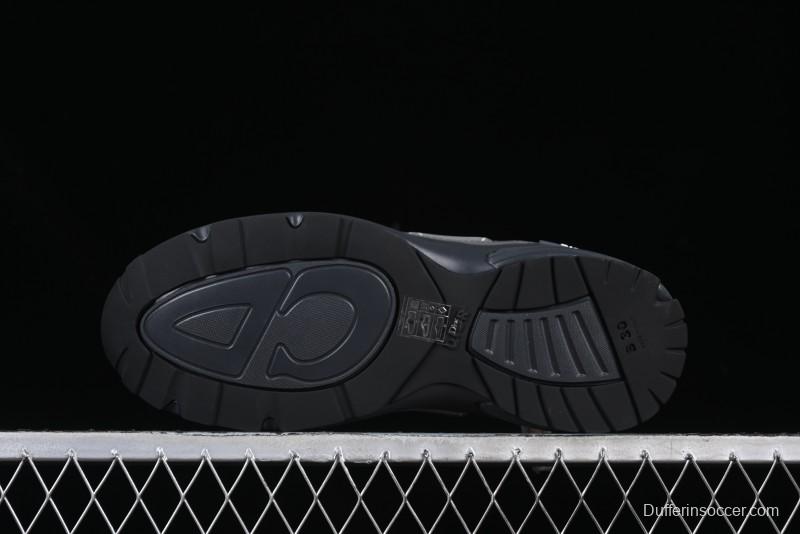 Dior B30 Sneakers with Reflective CD30 Logo and Lightweight Rubber Sole - CD30