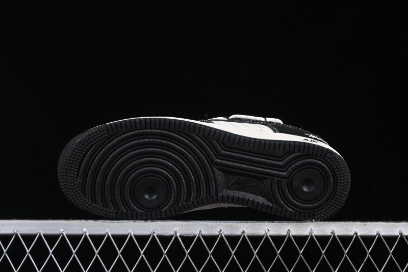 Nike Air Force 1 '07 Low Stussy Collaboration Black White Lace-Up Low-Top Casual Sneakers - SJ1198-108