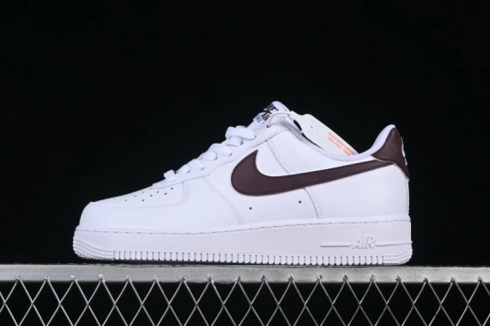 Nike Air Force 1 '07 Low Casual Sneakers with Full-Length Air Cushion - FJ4146-112