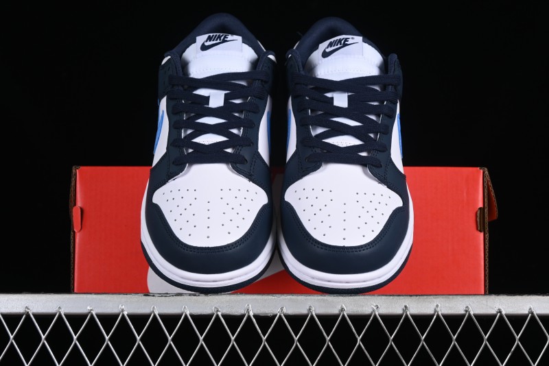 Nike Dunk Low SB Casual Skate Shoes in Obsidian/University Blue Colorway - FN7800-400