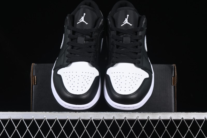 Nike Air Jordan 1 Low Retro Basketball Shoes in Black and White - 553558-043