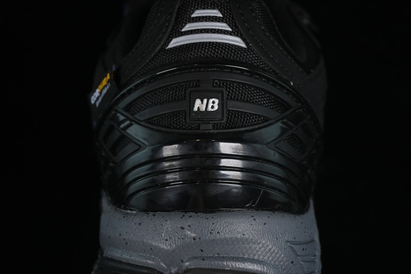New Balance 1906 Series Retro Dad Style Casual Running Shoes - M1906ROC