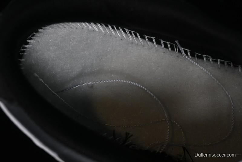 Nike Dunk Low Retro SB Skateboarding Shoes in Black & White - DJ6188-002