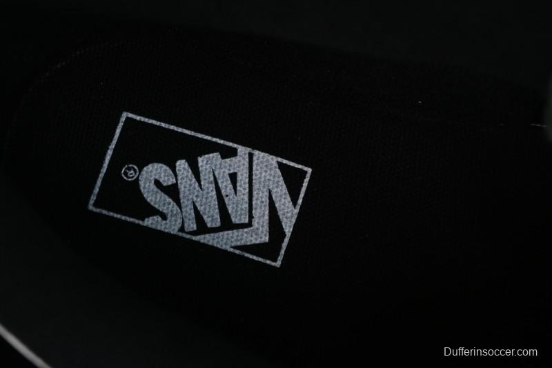 Vans Knu Skool Low-Top Retro Casual Vulcanized Sneakers - VN0009QCB9M