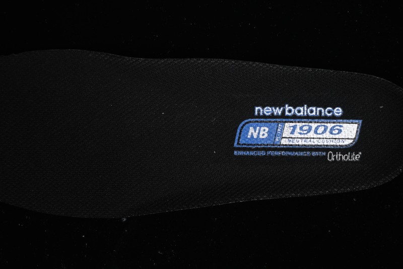 New Balance 1906 Series Retro Dad Style Casual Running Shoes - M1906REB