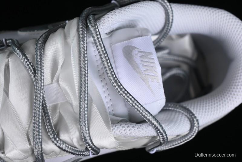 Nike Dunk Low SB Casual Sneakers with Deconstructed Laces and Ribbon Bow Design - DH9765-102