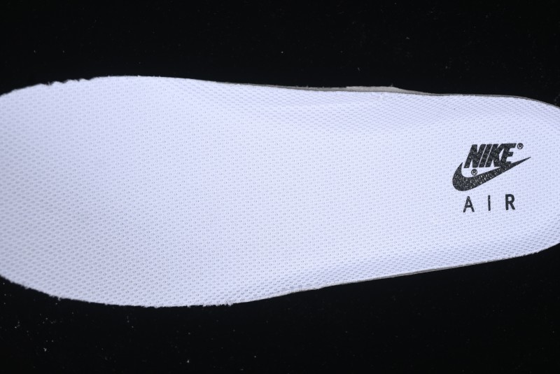 Nike Air Force 1 '07 Low Collaboration Sneakers with Black Stitch Dual-Color Sole - CH6336-515