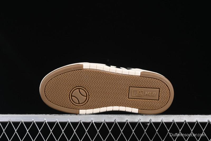 New York Yankees MLB Chunky Liner Custom Platform Sneakers - 3ASXCA12N50IVS