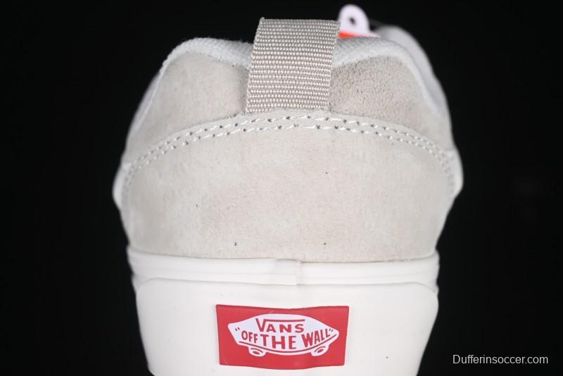 Vans Knu Skool Low-Top Retro Chunky Sneakers - VN000D750CK