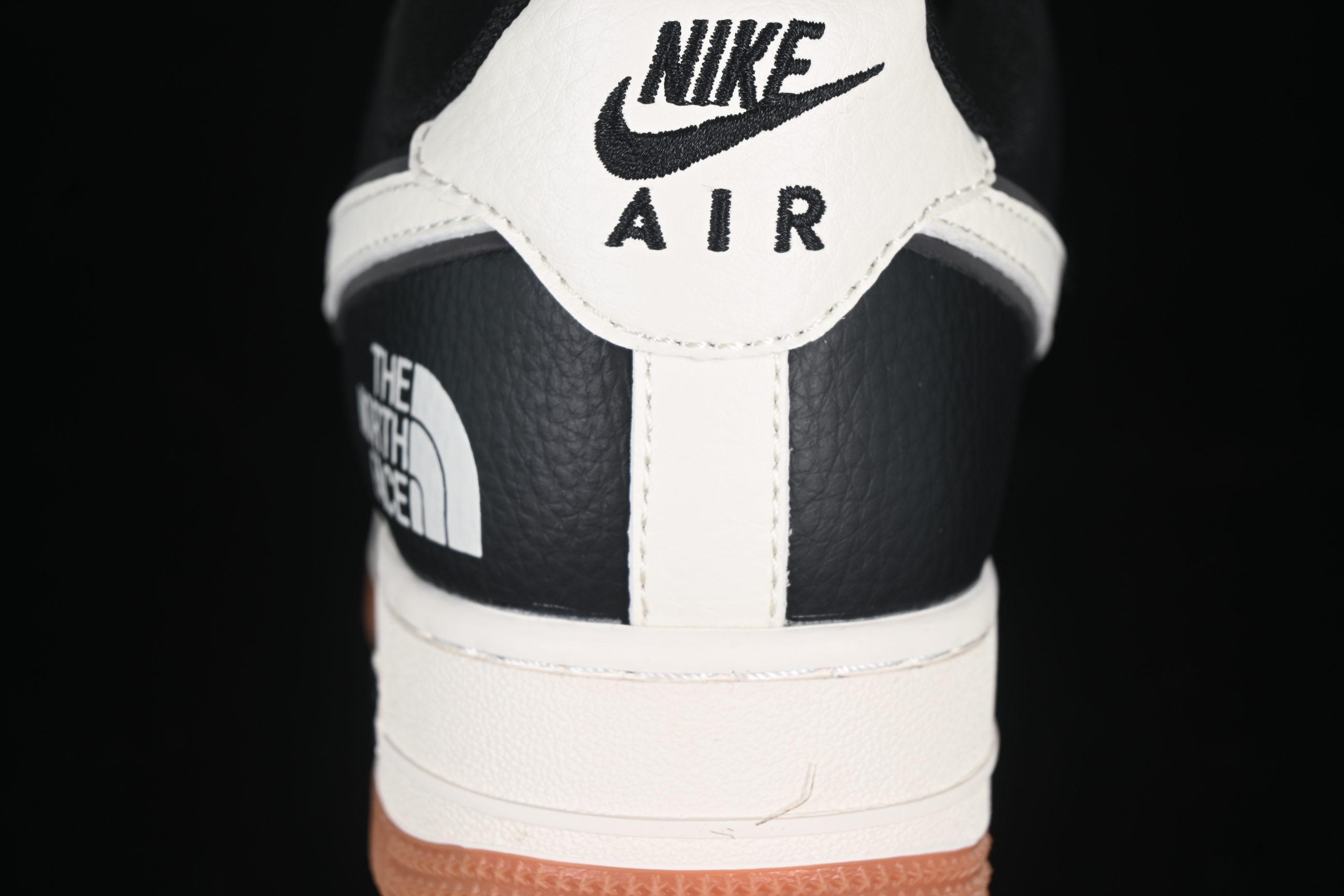 Nike Air Force 1'07 Low The North Face Collaboration Black Lychee Pattern Gum Sole Casual Sneakers - XZ6188-114