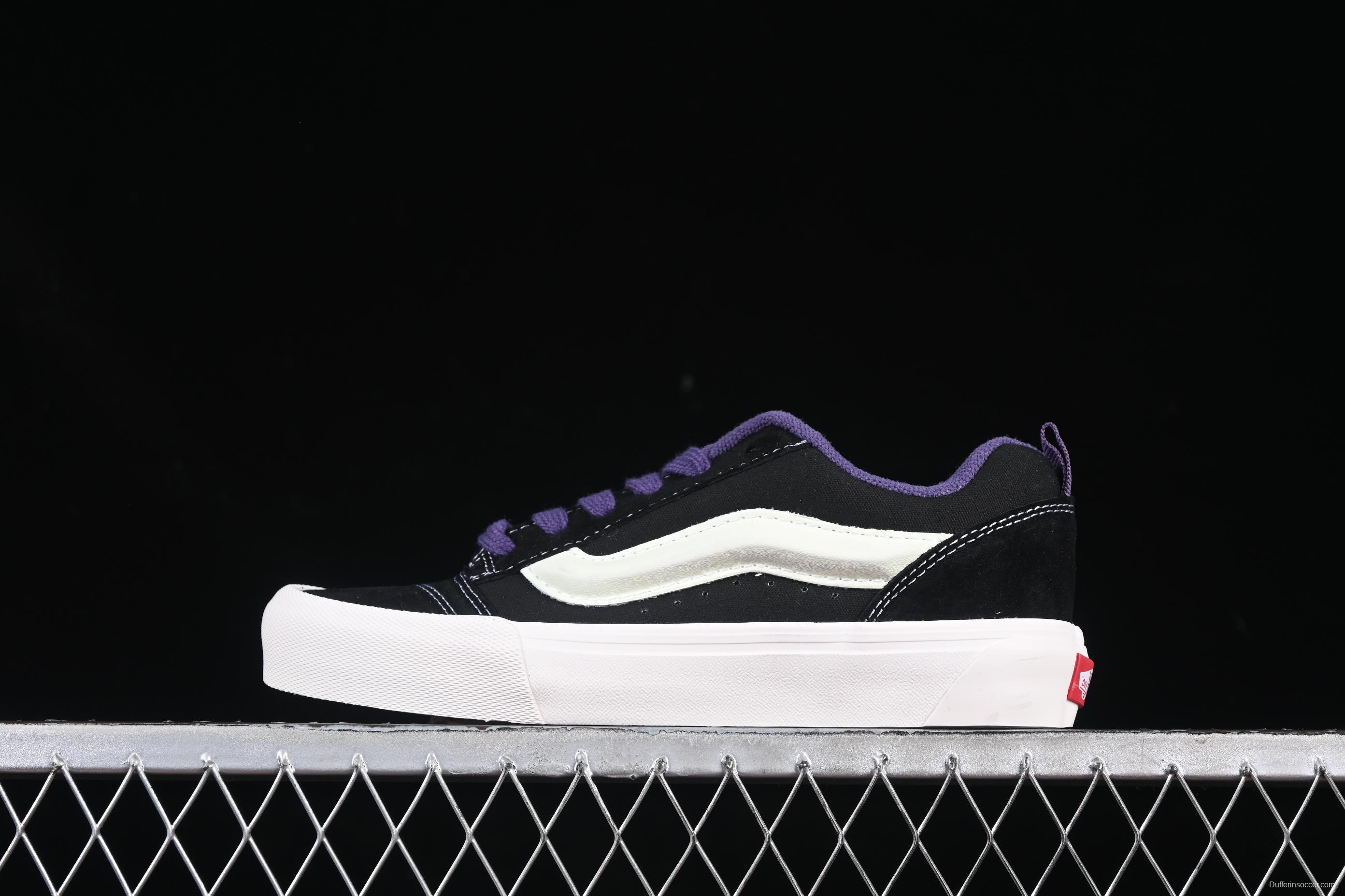 Vans Knu Skool Low Top Retro Chunky Sneakers - VN000D6CB5P