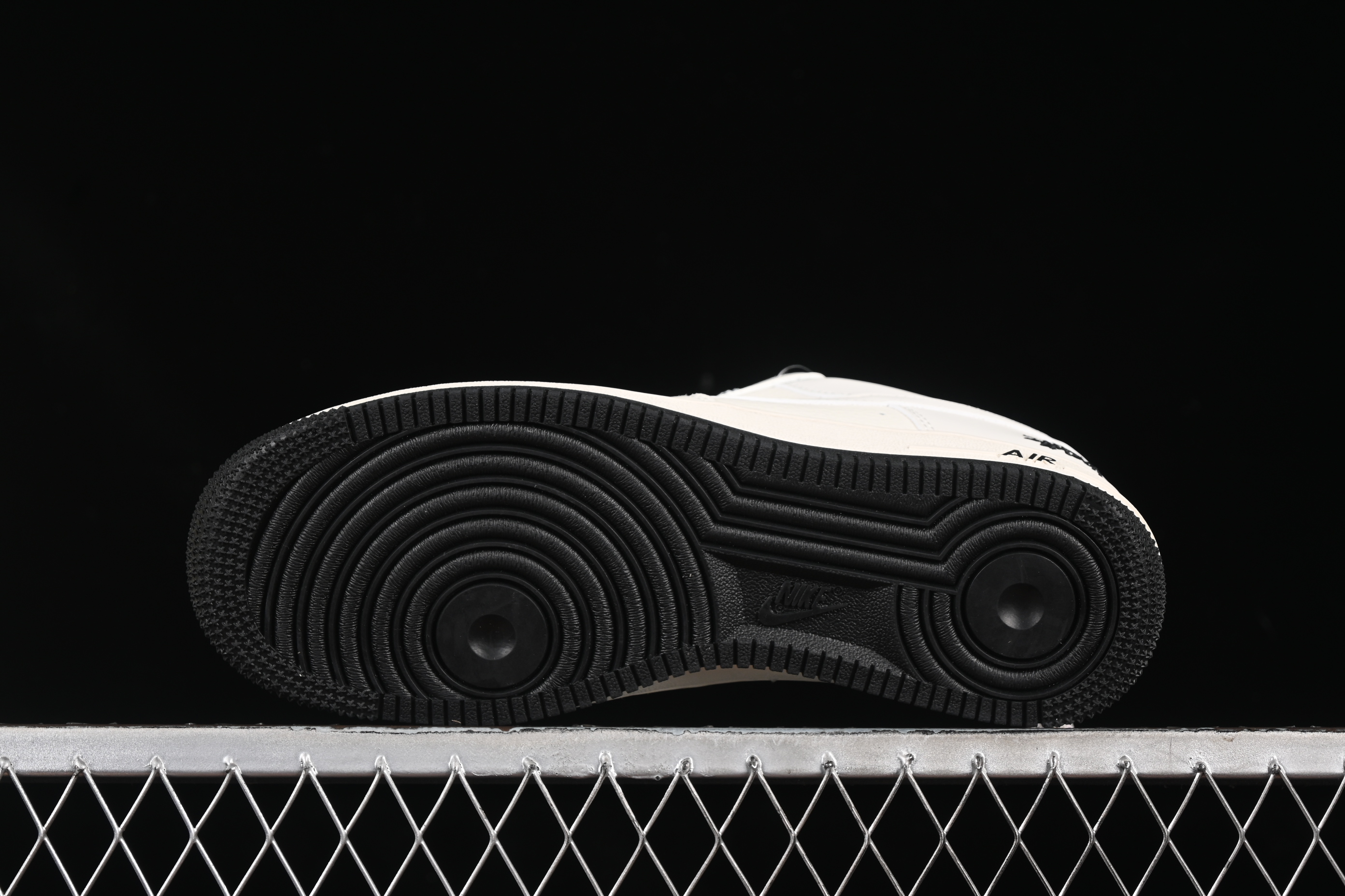Nike Air Force 1 '07 Low Stussy Collaboration Small Double Swoosh Black Sole Low-Top Casual Sneakers - XZ6188-713