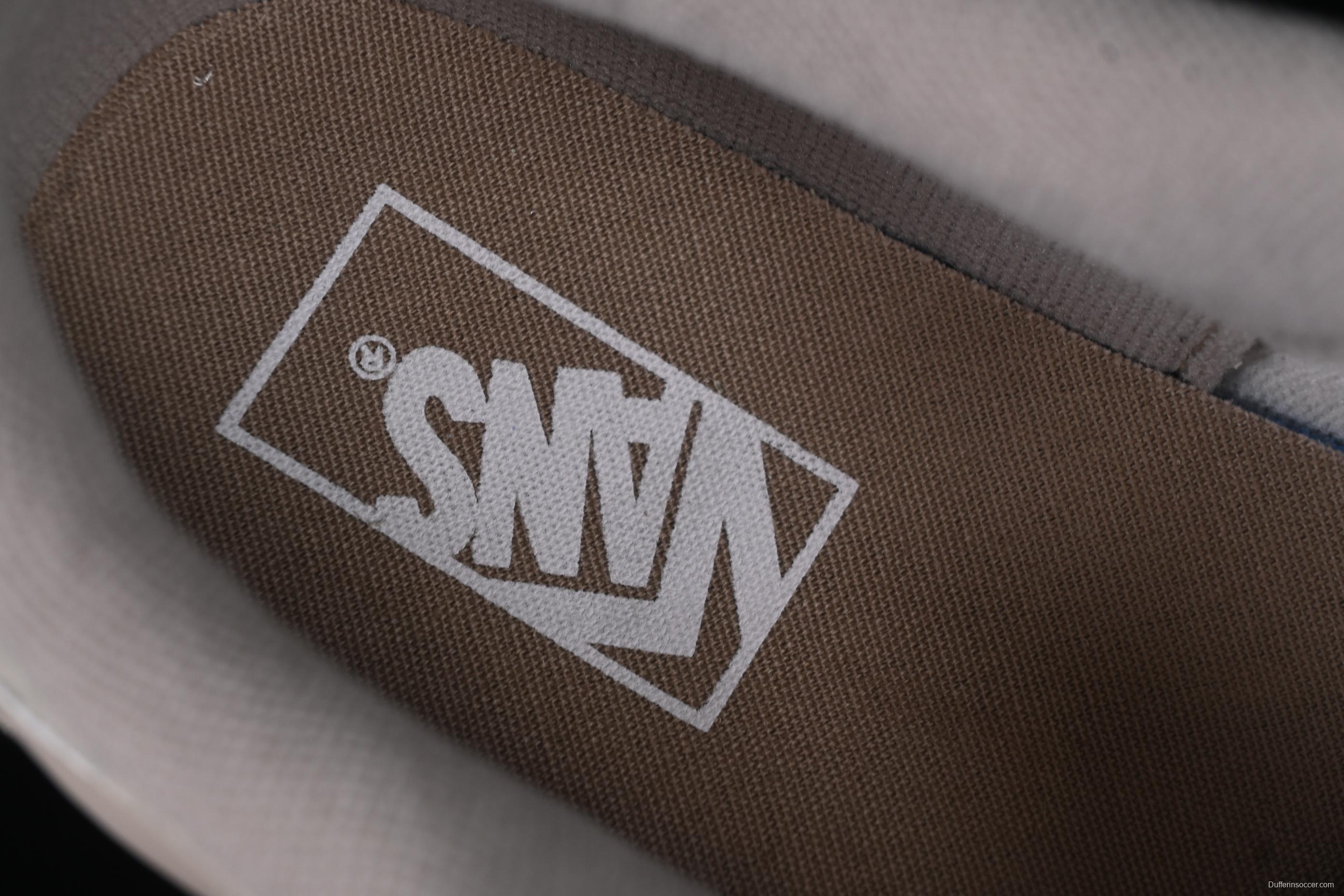 Vans Knu Skool Low-Top Retro Chunky Sneakers - VN000D220VW