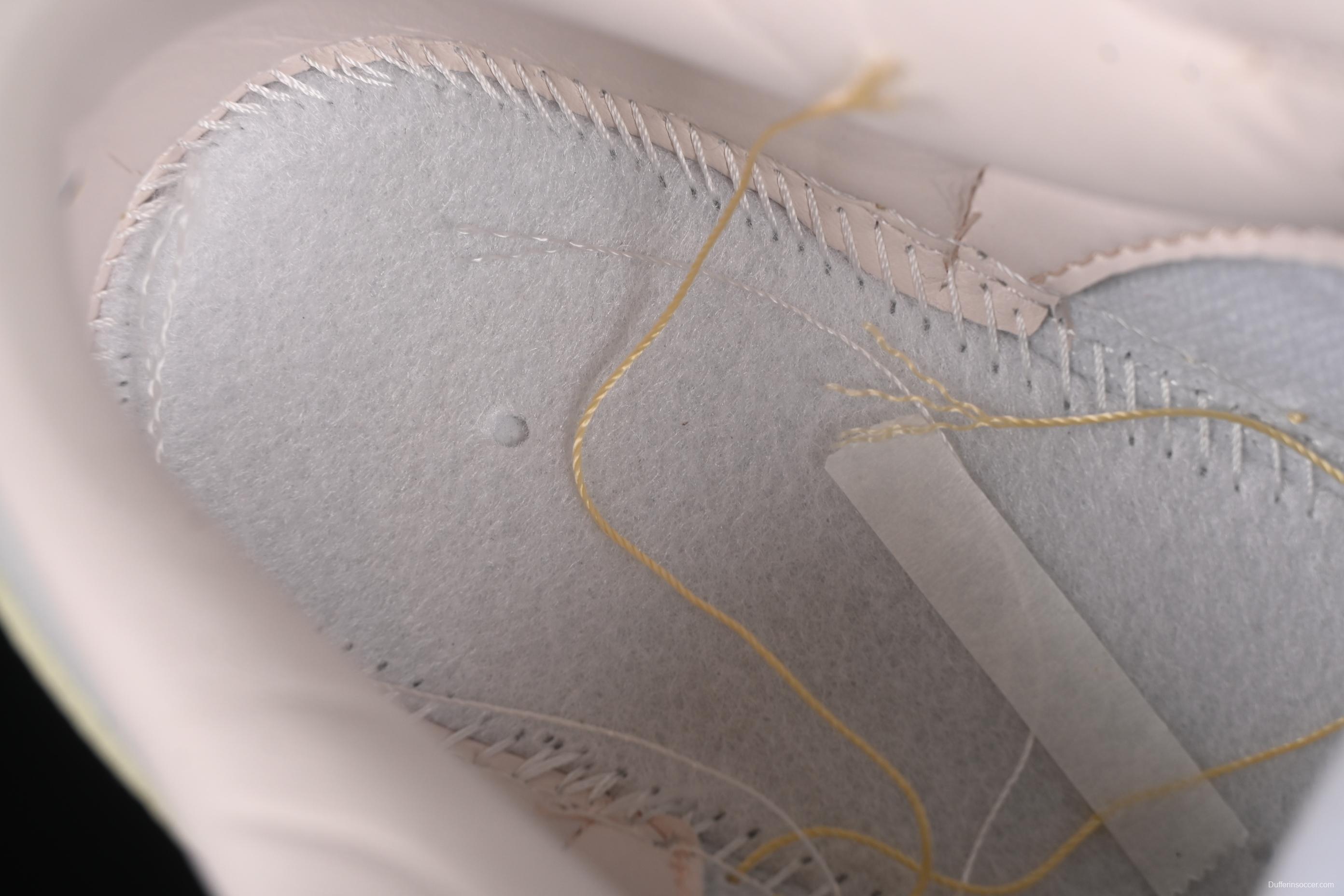 Nike SB Dunk Low White Light Pink SB Low-Top Casual Skate Shoes - FB7901-601