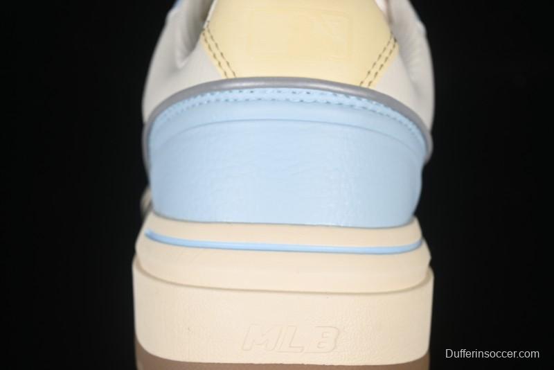 New York Yankees Chunky Liner Mid Denim Monogram Platform Sandals - 3ASXCA12N50IVS