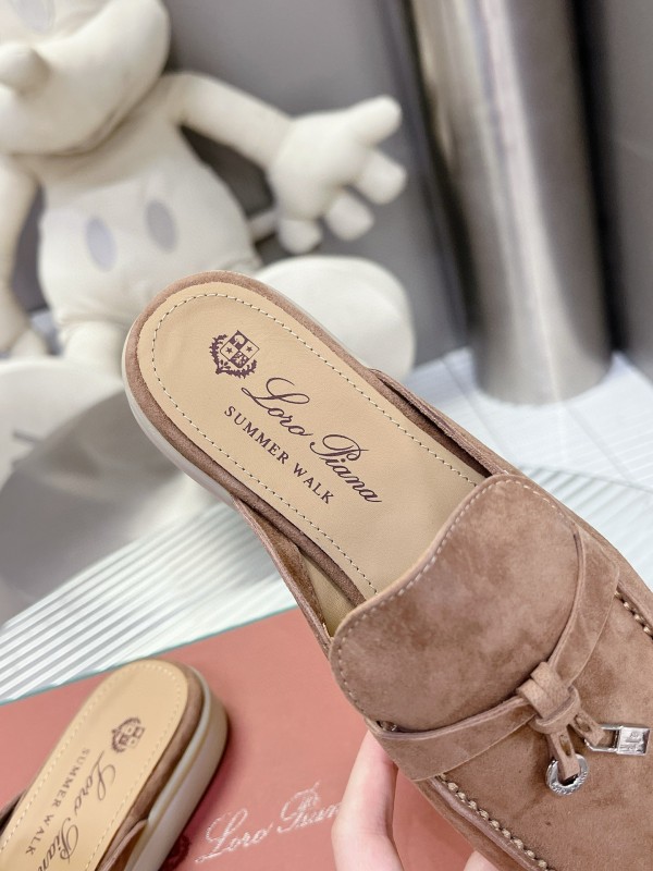 2024 Slippers LP beige suede Half Drag MJ00270