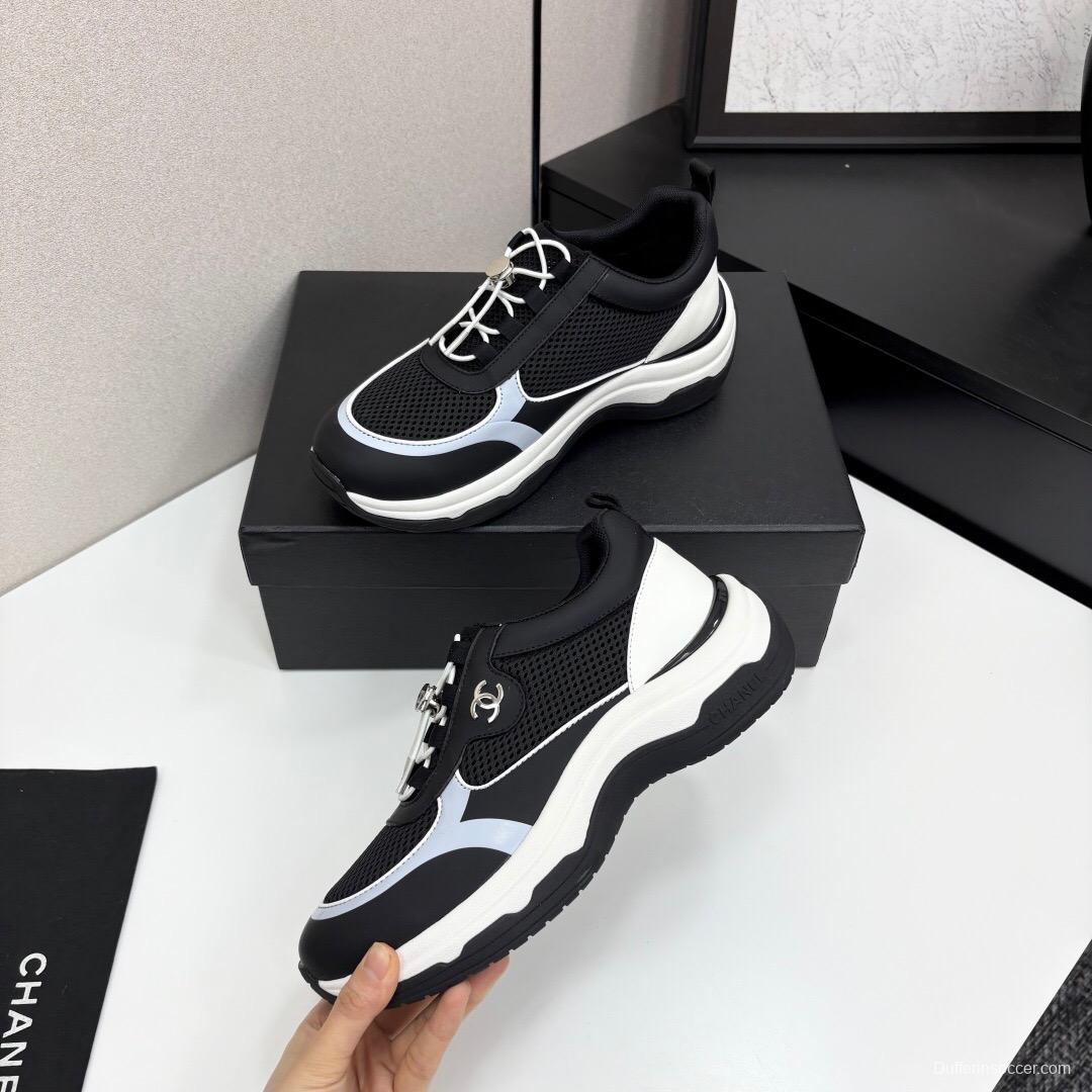 2025 Unisex Chanel Black White Silk Cowhide Sneakers Classic Embroidery