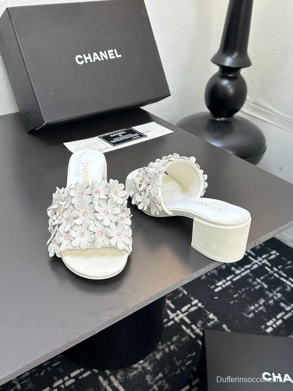 2025 Women Chanel White Leather Sandals