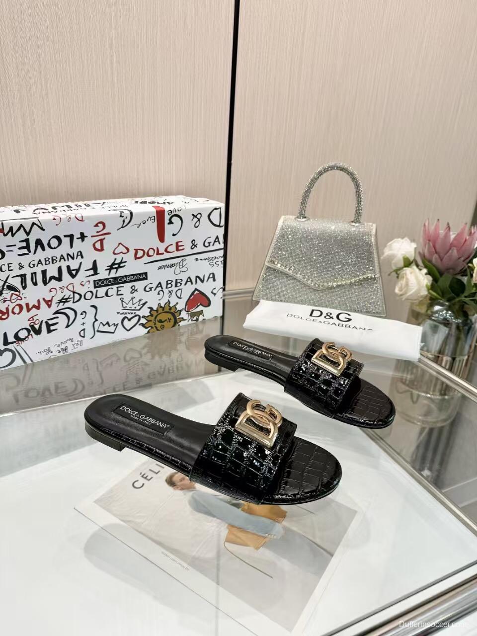 2025 Women Dolce & Gabbana Black Leather Slide Sandals LY00190