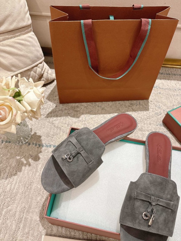 2025 Slippers LP Grey Suede Slippers LY00270