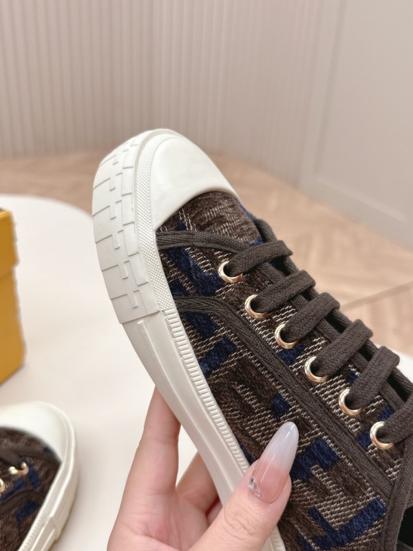 2025 Women Fendi Brown Black Canvas Sneakers LY00280
