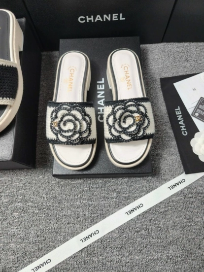 2025 Slippers Chanel Black White Fabric Camellia LY00000