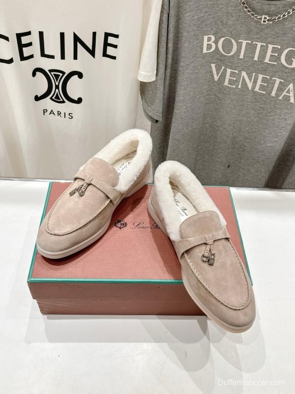 2024 Women LP beige suede shearling loafers MJ00300