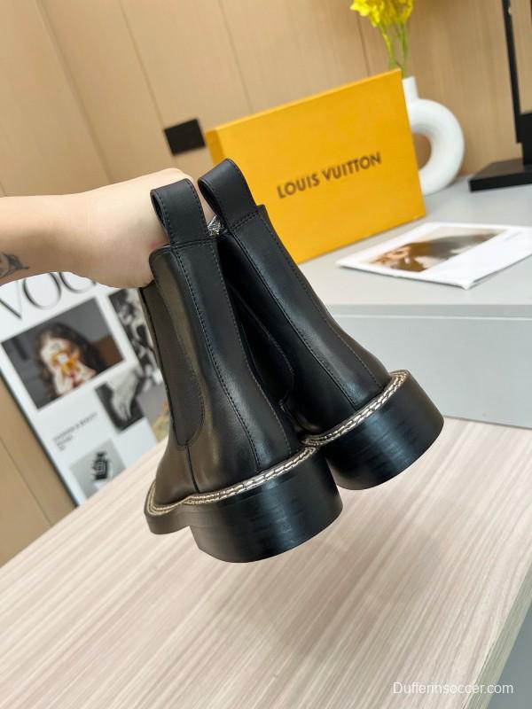 2024 Women Louis Vuitton Black Calf Leather Chelsea Boots MJ00340