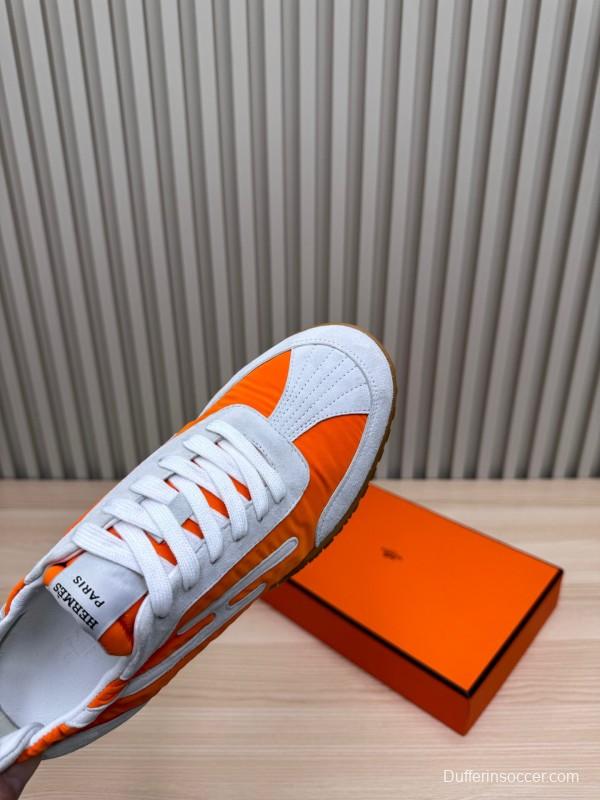 2025 Unisex Hermès White Orange Suede Mesh Sneakers KFY00300