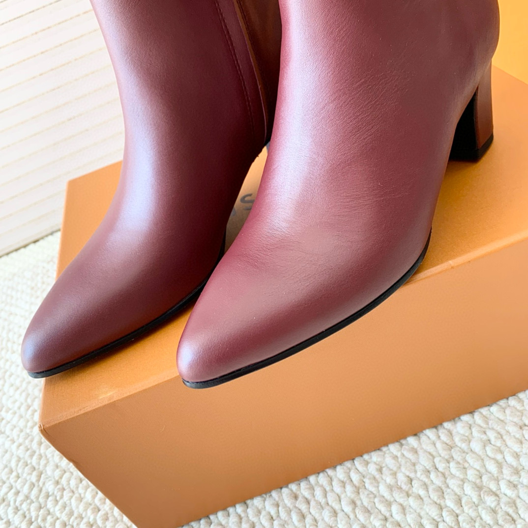 2024 Women Louis Vuitton Burgundy Leather Ankle Boots MJ00410