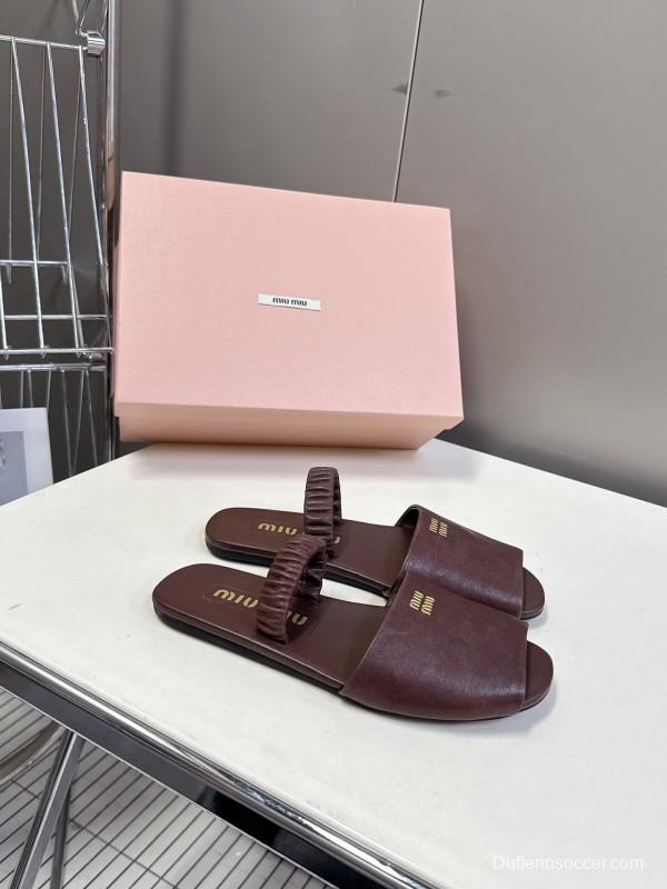 2025 Slippers Miu Miu Brown Leather Slippers LY00
