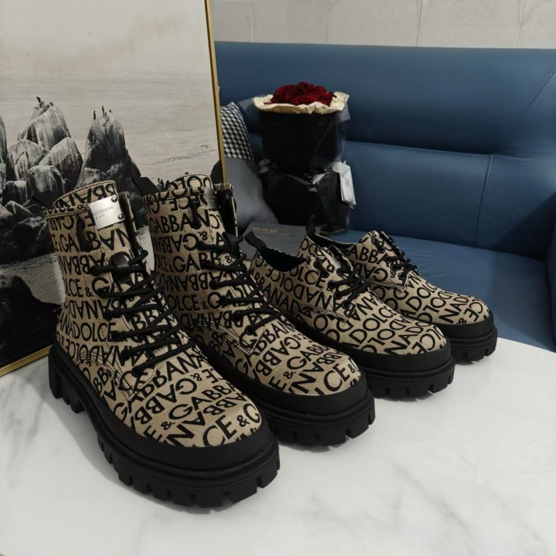 2024 Unisex Dolce & Gabbana Beige Black Leather Platform Boots MJ00360