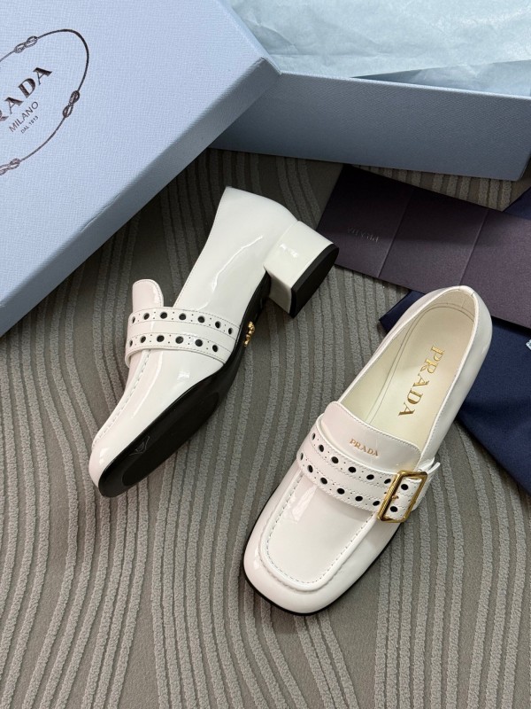 2025 Women Prada White Leather Loafers KFY00320
